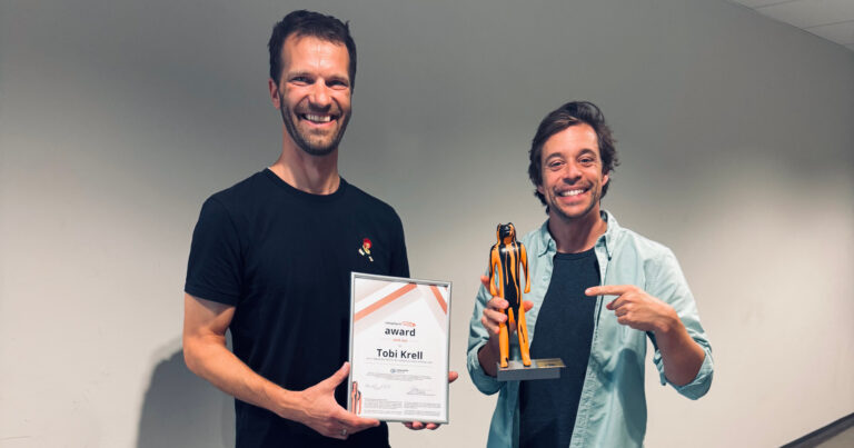 Übergabe Arena Award an Tobi Krell