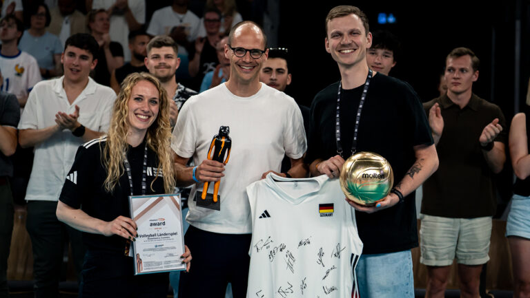 Arena Award Übergabe an den DVV